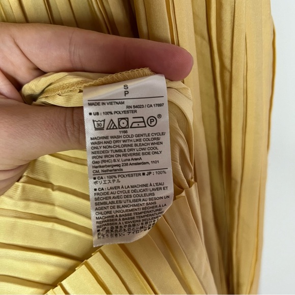 Banana Republic NWT Yellow Pleated Mini Dress Halter Neck - Picture 8 of 11